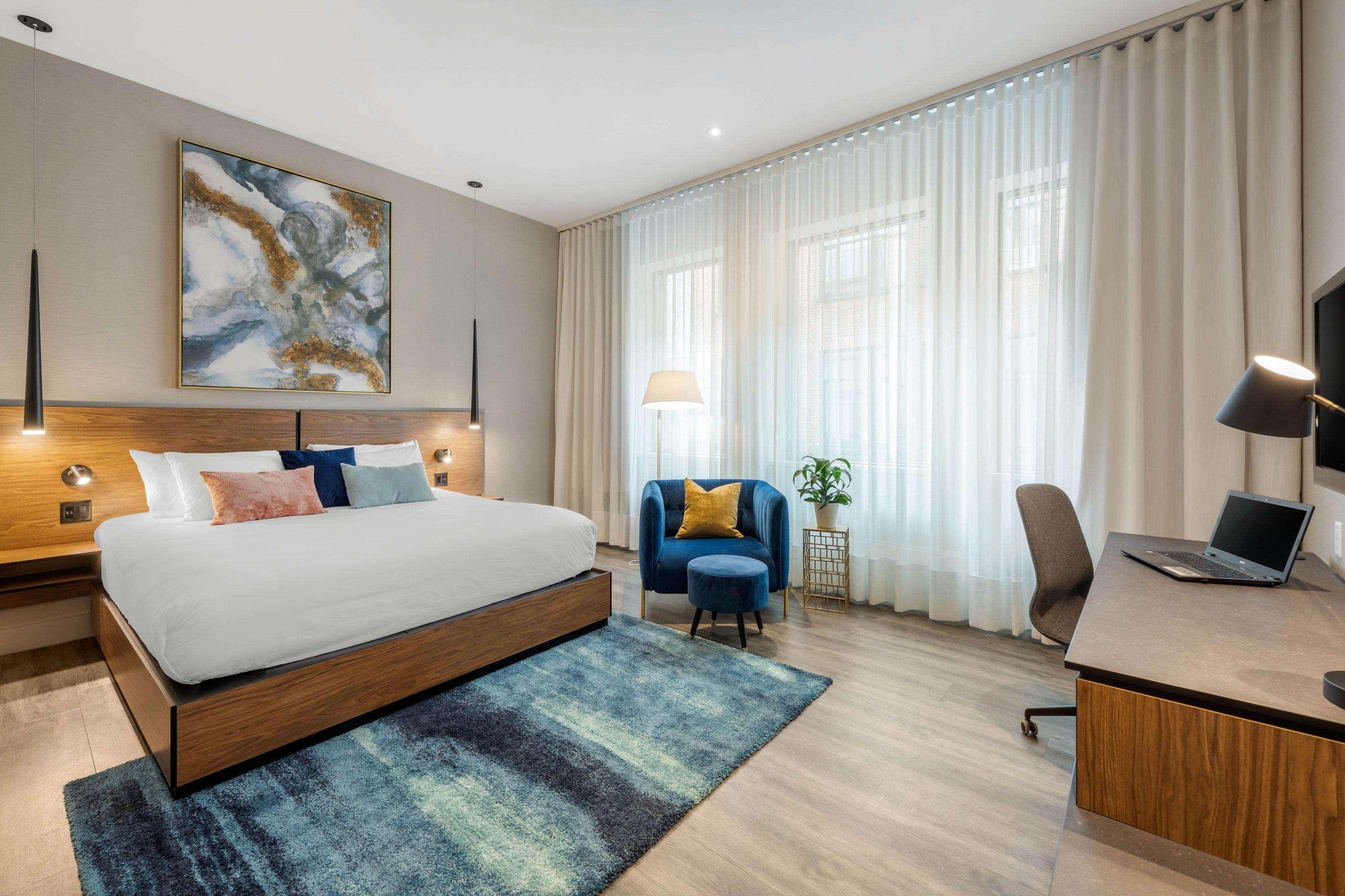 Royal William, Ascend Collection Hotel 3*